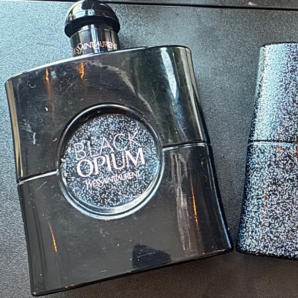 Yves Saint Laurent Black Opium intense ‘le Perfum’ 3.0oz 80% full - Picture 5 of 5